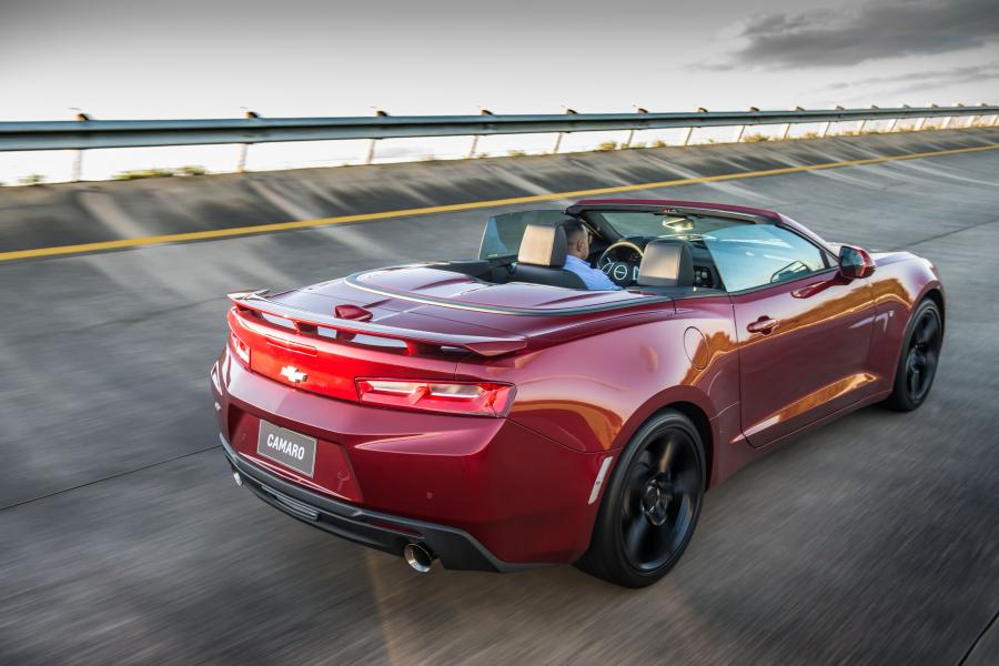  Chevrolet Camaro SS Convertible 2016 года  (LA) (фото 22 из 36)